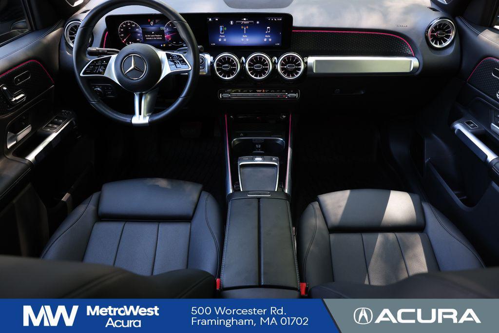 used 2024 Mercedes-Benz GLB 250 car, priced at $38,388