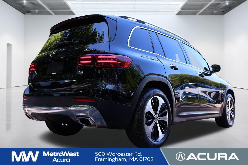 used 2024 Mercedes-Benz GLB 250 car, priced at $38,388