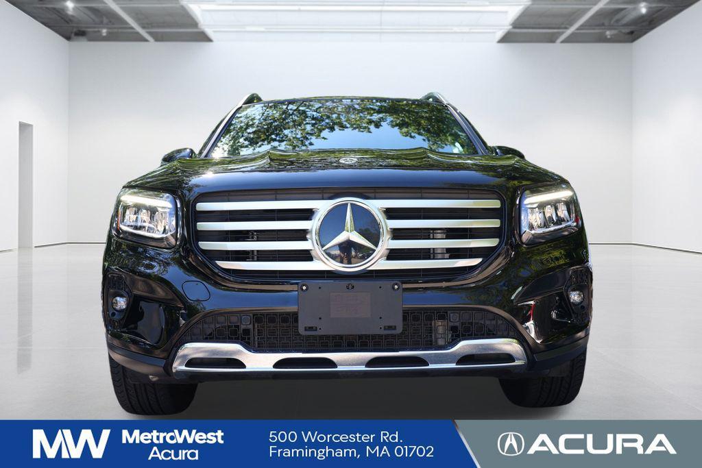 used 2024 Mercedes-Benz GLB 250 car, priced at $38,388