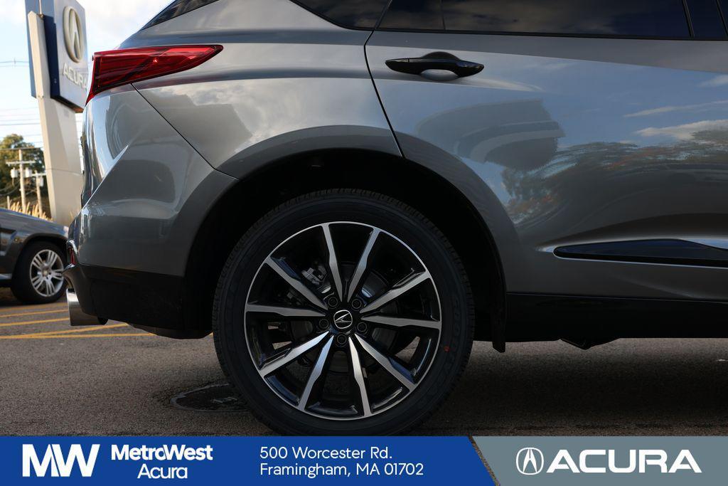 new 2025 Acura RDX car, priced at $56,400