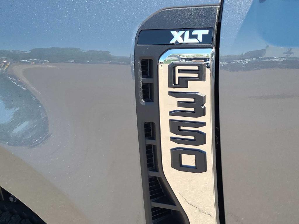 new 2024 Ford F-350 car, priced at $66,034