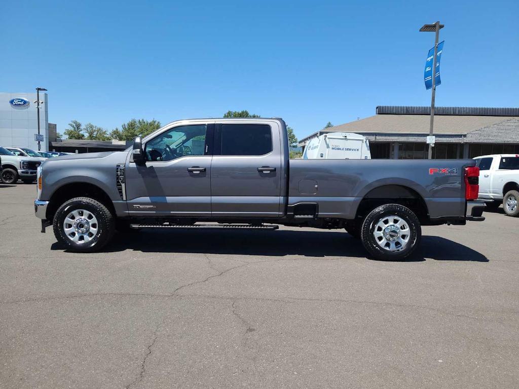 new 2024 Ford F-350 car, priced at $66,034