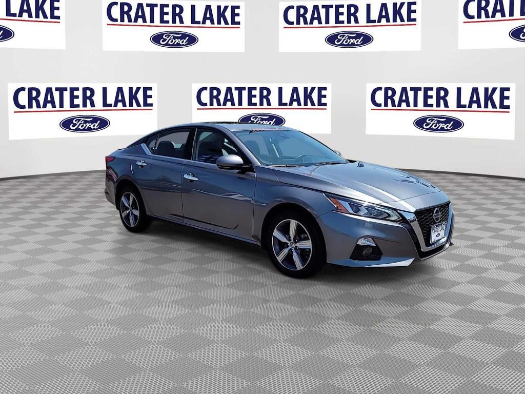 used 2022 Nissan Altima car, priced at $24,000