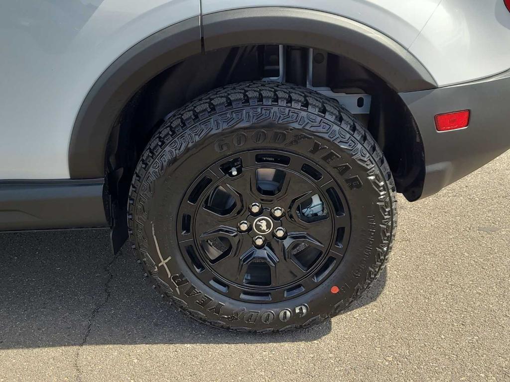 new 2025 Ford Bronco Sport car, priced at $39,862