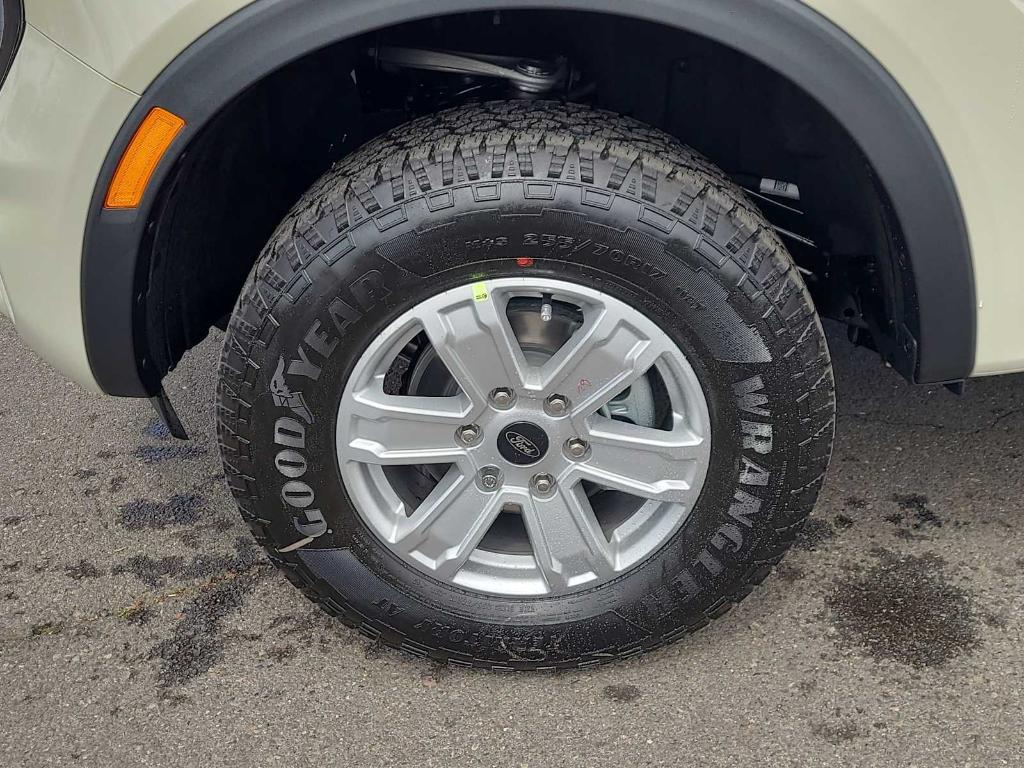 new 2025 Ford Ranger car, priced at $36,457