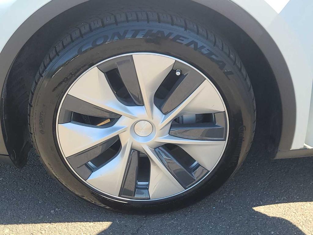 used 2021 Tesla Model Y car, priced at $26,500
