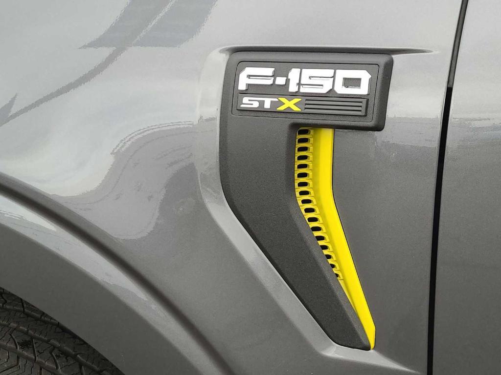 new 2025 Ford F-150 car, priced at $48,385