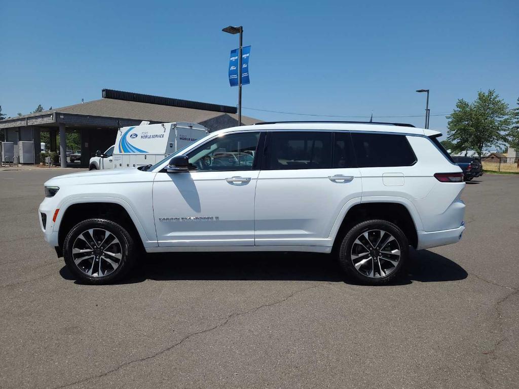 used 2022 Jeep Grand Cherokee L car, priced at $38,999