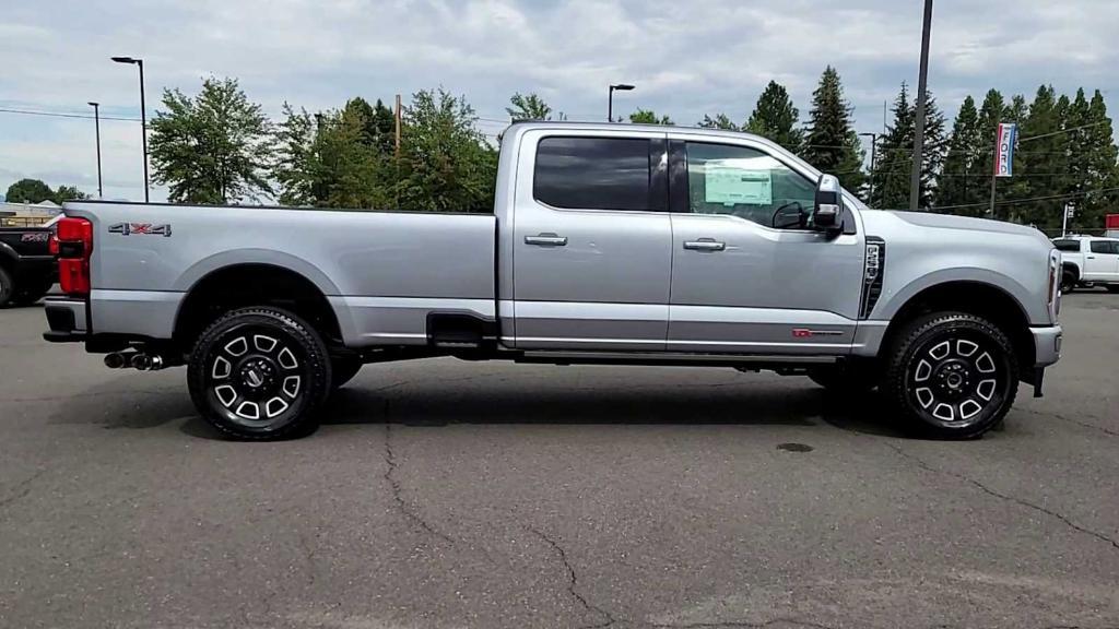 new 2024 Ford F-250 car, priced at $93,055