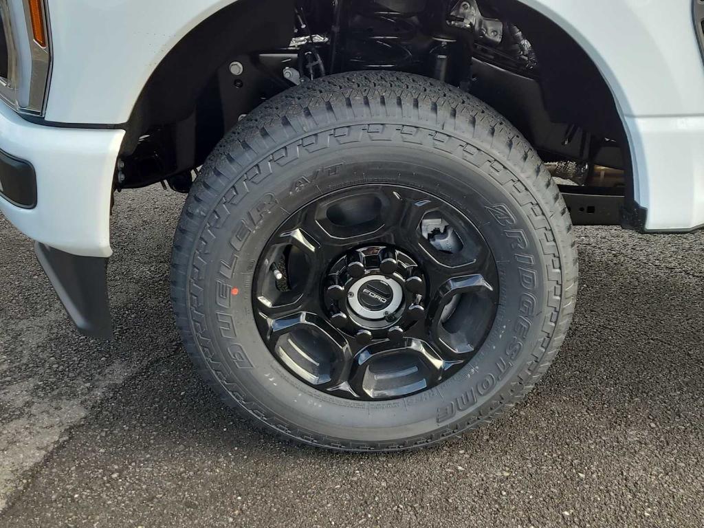 new 2025 Ford F-250 car, priced at $51,788