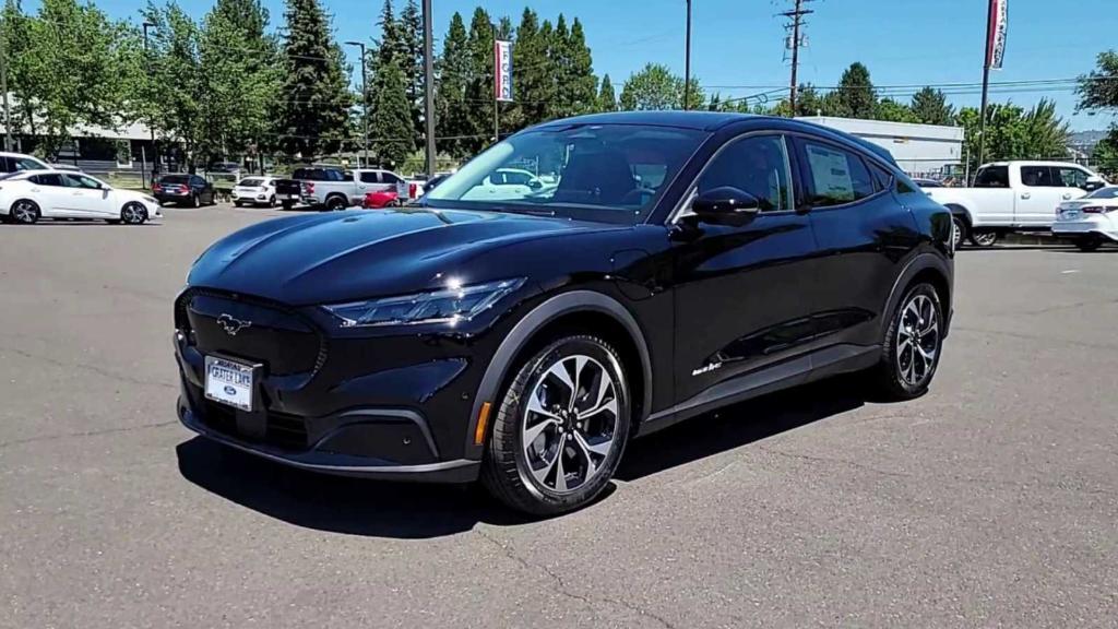 new 2024 Ford Mustang Mach-E car, priced at $39,285