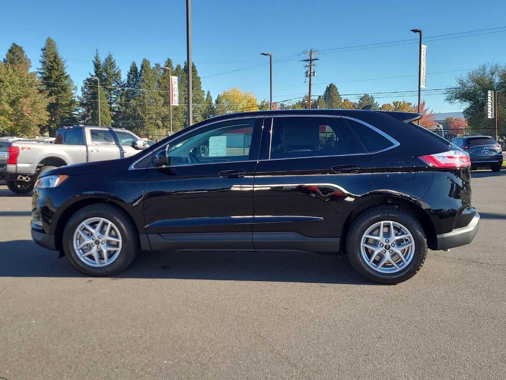 new 2024 Ford Edge car, priced at $38,990