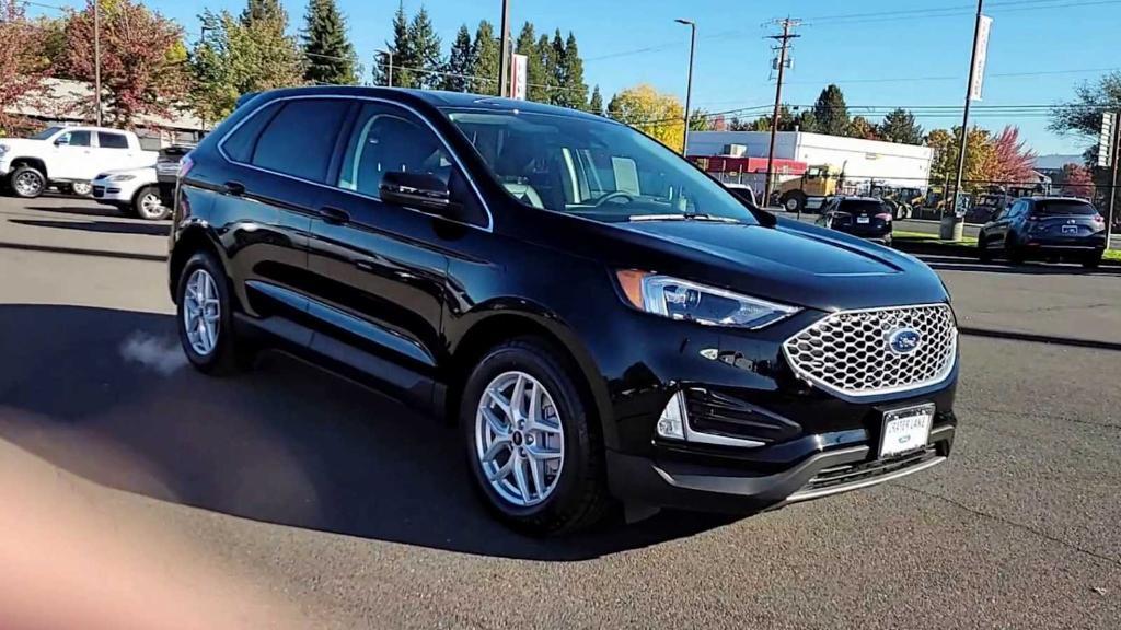 new 2024 Ford Edge car, priced at $38,990