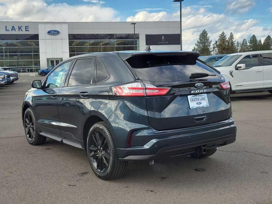 new 2024 Ford Edge car, priced at $39,489