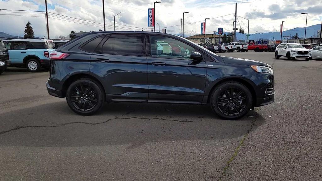 new 2024 Ford Edge car, priced at $39,489