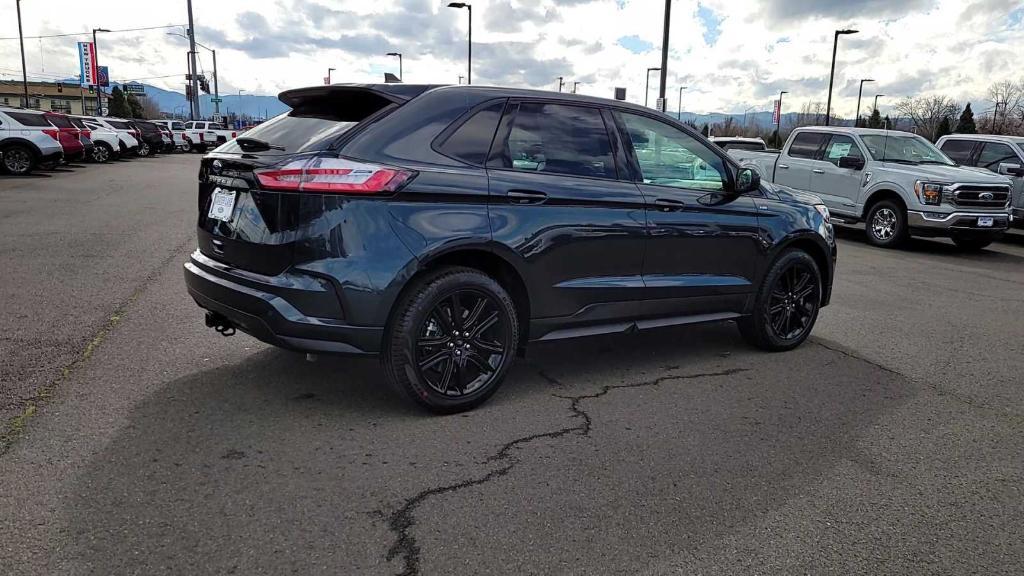 new 2024 Ford Edge car, priced at $39,489