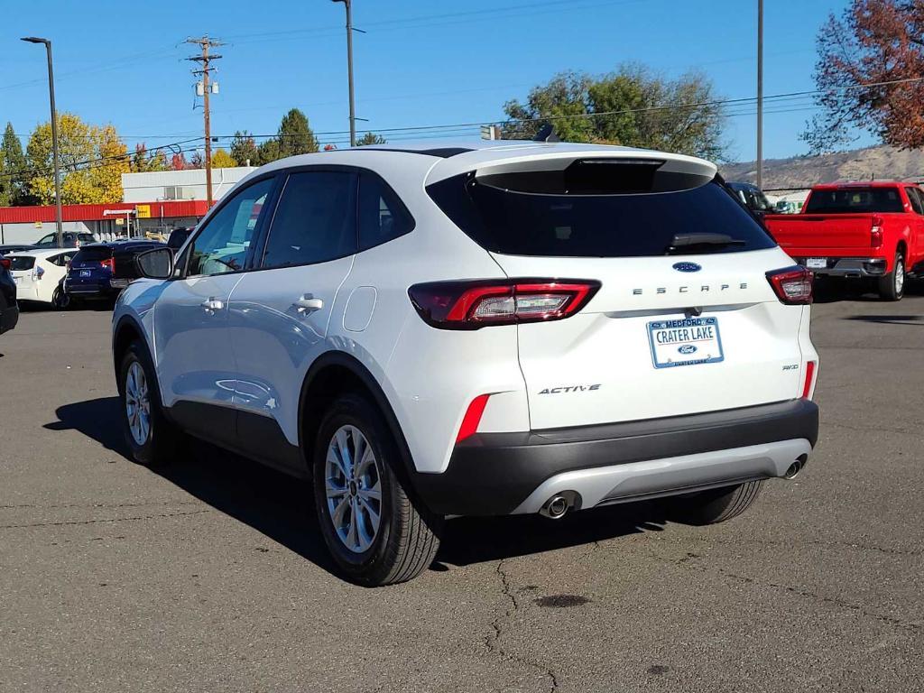 new 2025 Ford Escape car, priced at $32,045