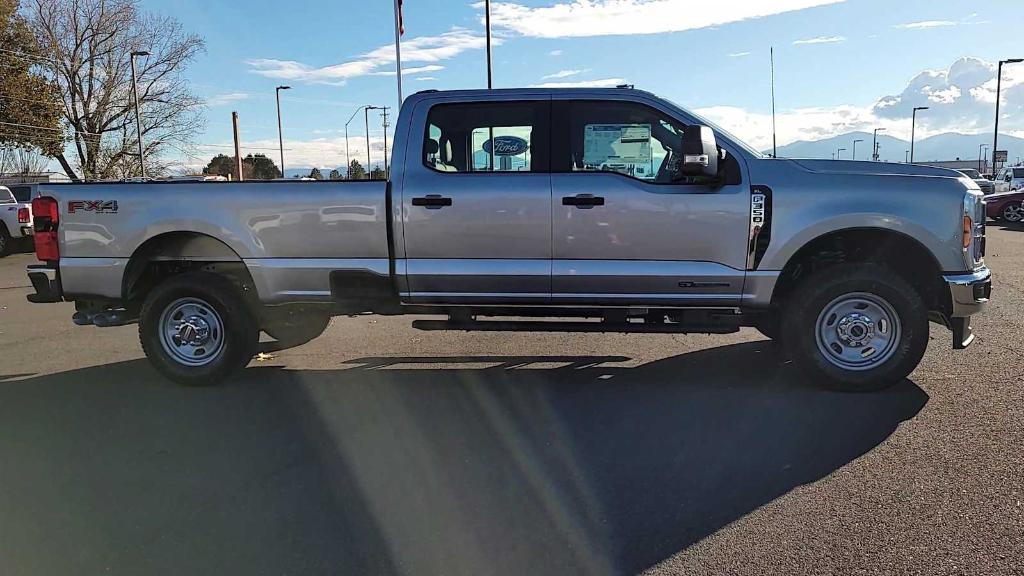 new 2024 Ford F-350 car, priced at $68,315