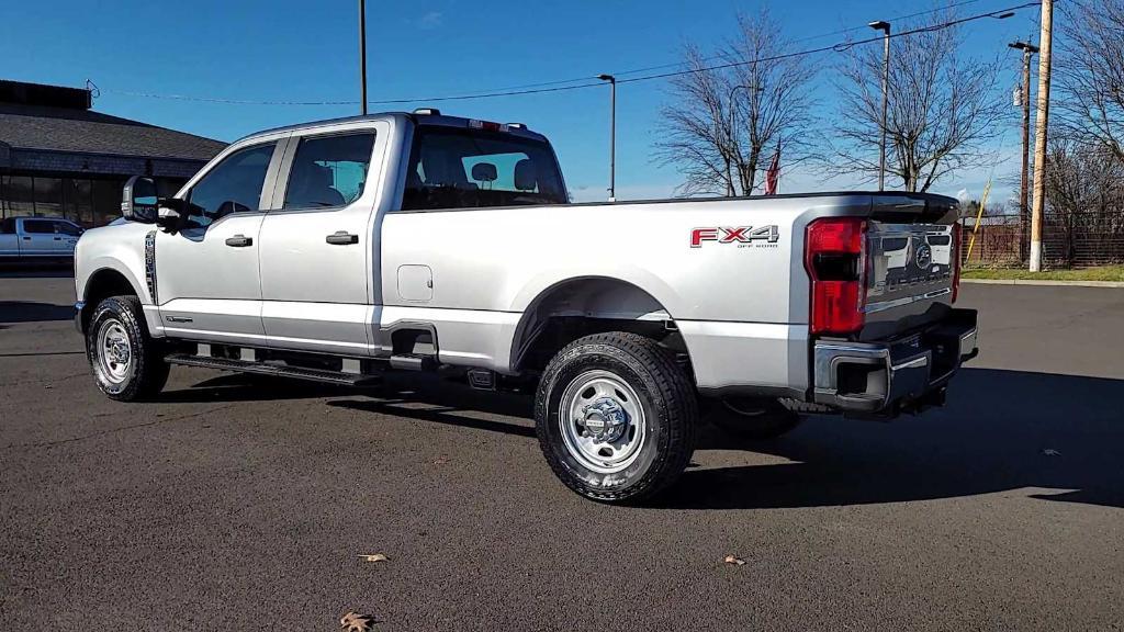 new 2024 Ford F-350 car, priced at $68,315