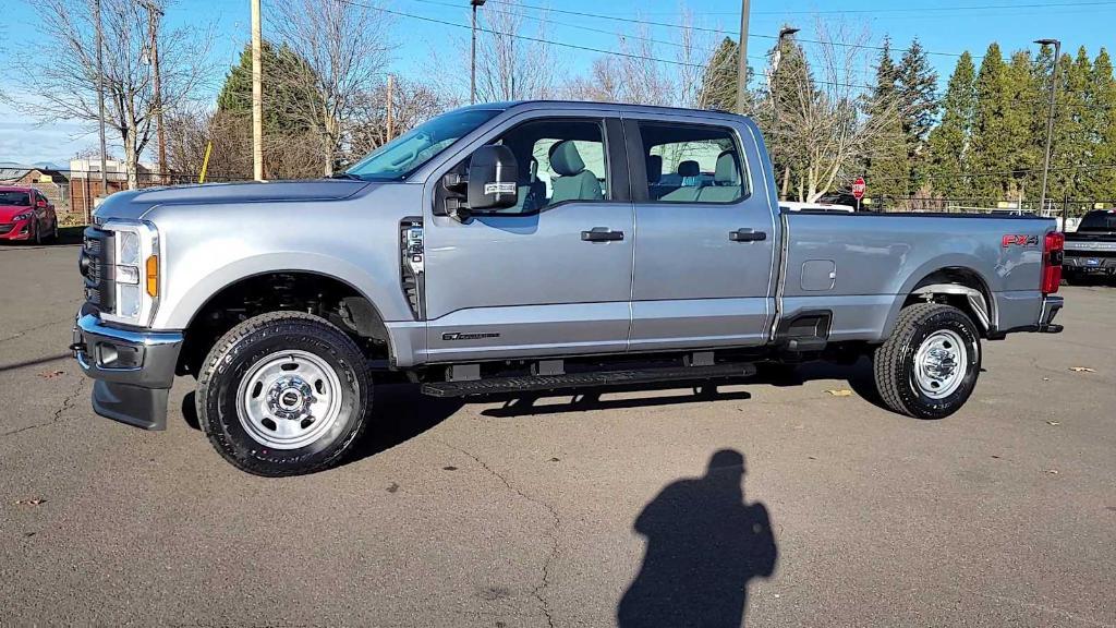 new 2024 Ford F-350 car, priced at $68,315