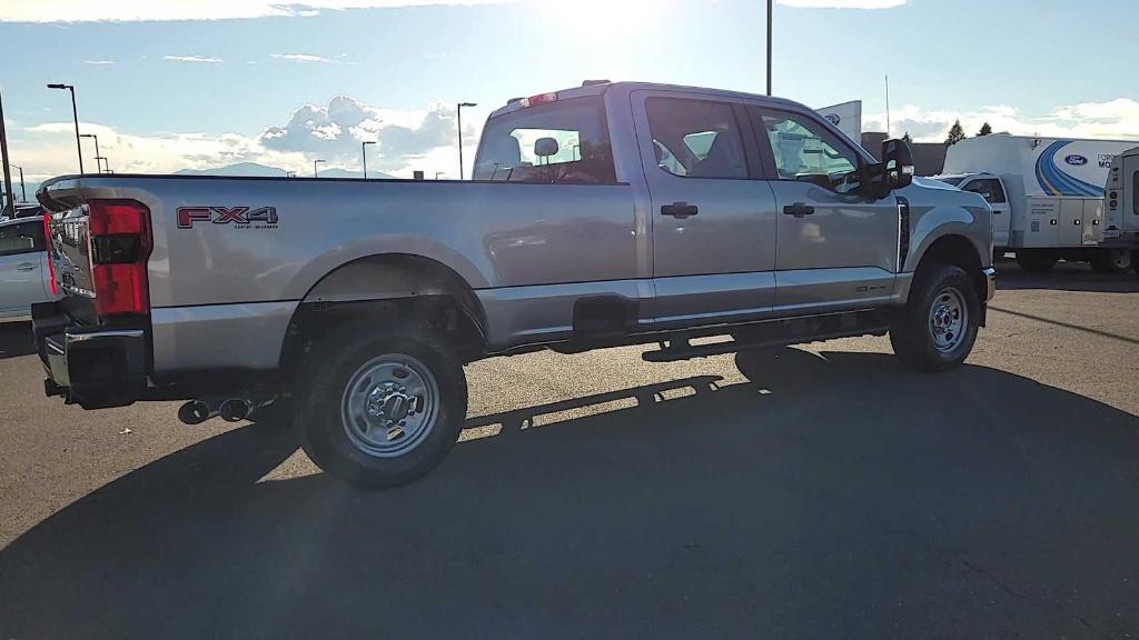 new 2024 Ford F-350 car, priced at $68,315