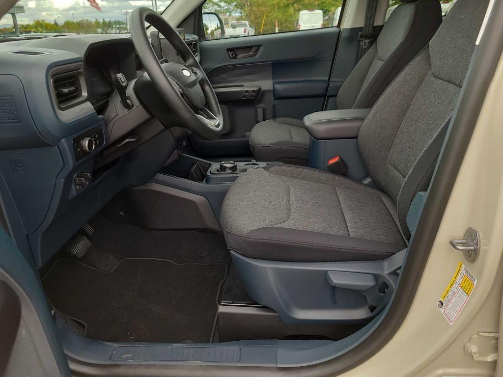 new 2025 Ford Maverick car
