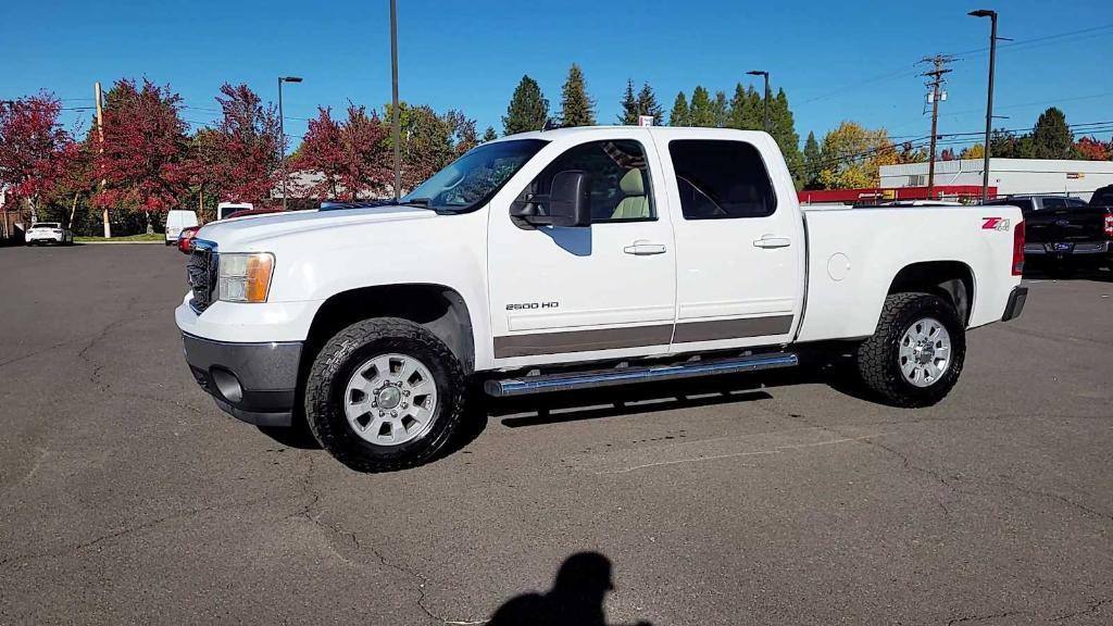 used 2011 GMC Sierra 2500 car, priced at $21,992