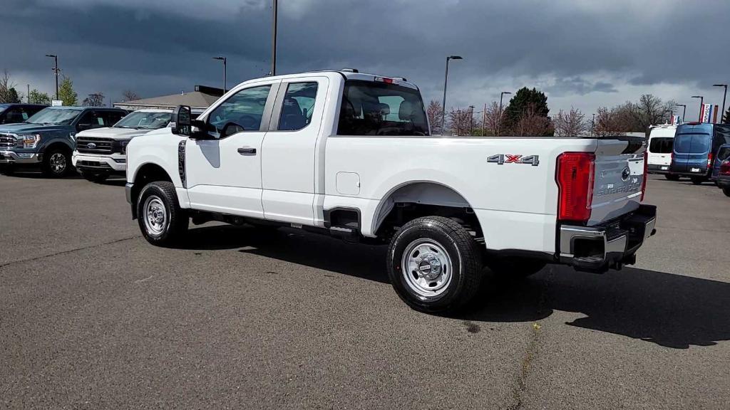 new 2024 Ford F-250 car, priced at $47,957