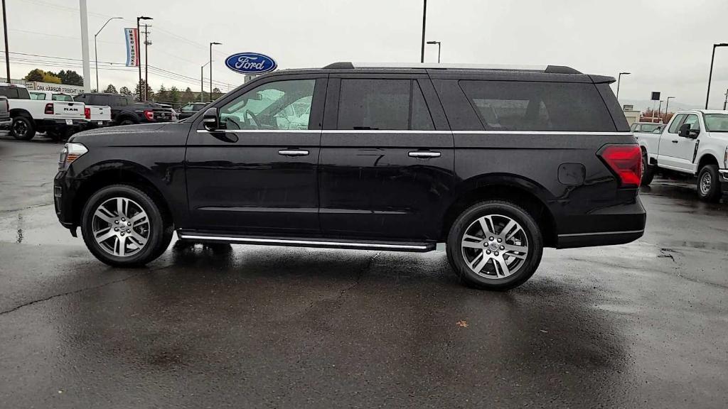 used 2022 Ford Expedition Max car, priced at $46,492