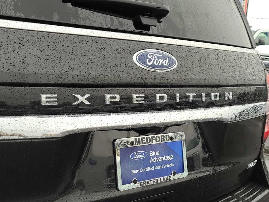 used 2022 Ford Expedition Max car, priced at $46,492