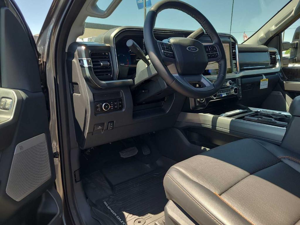 new 2025 Ford F-350 car, priced at $81,590