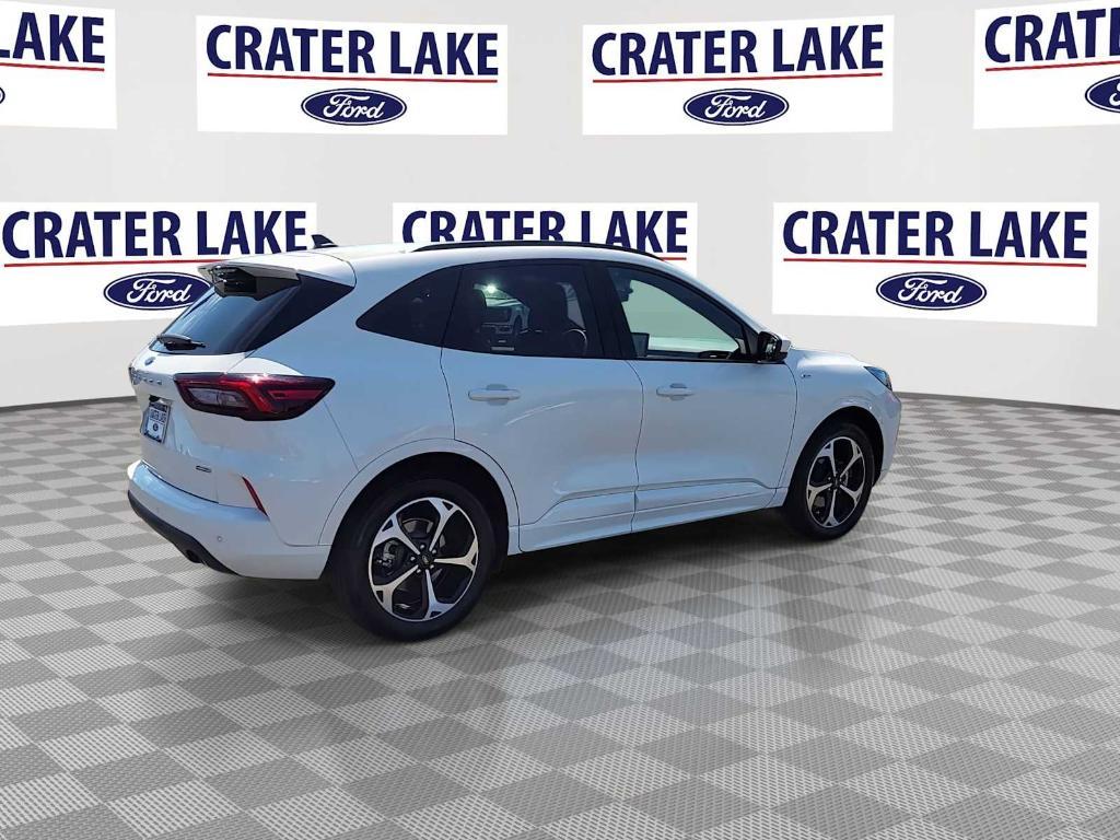 used 2023 Ford Escape car, priced at $31,999