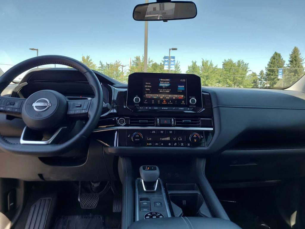 used 2024 Nissan Pathfinder car, priced at $32,400