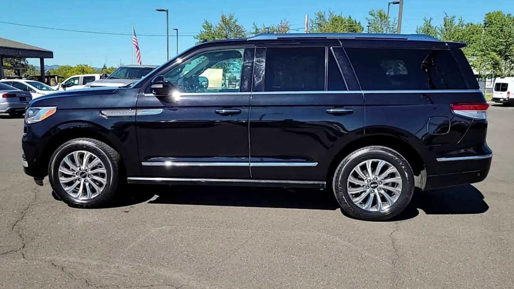 used 2022 Lincoln Navigator car, priced at $56,998