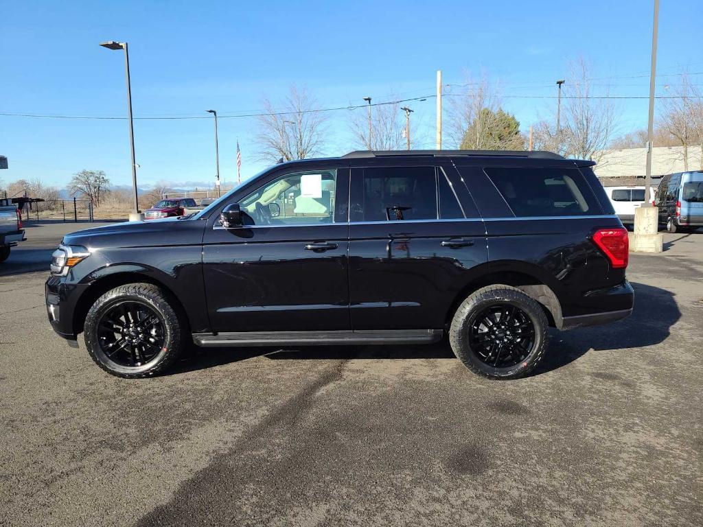 new 2024 Ford Expedition car, priced at $68,915