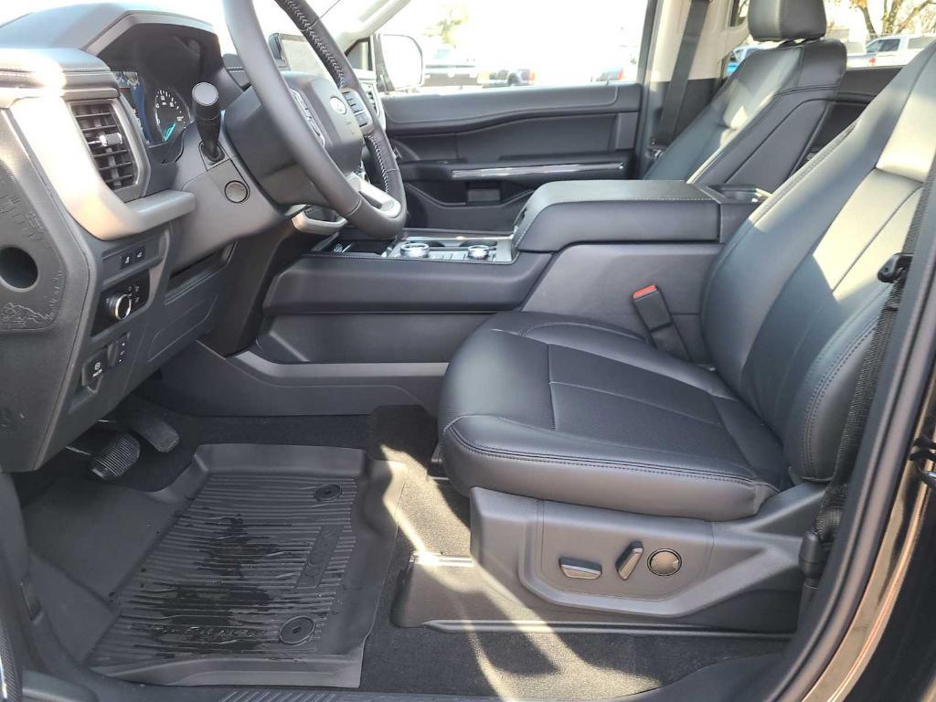 new 2024 Ford Expedition car, priced at $68,915