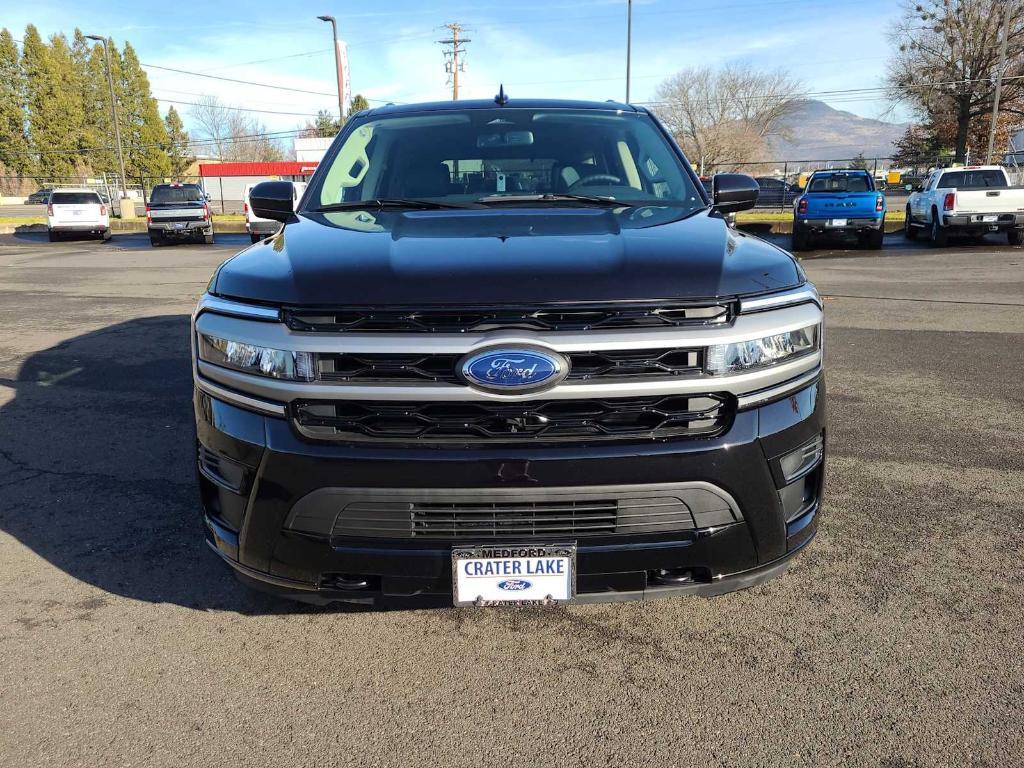 new 2024 Ford Expedition car, priced at $68,915