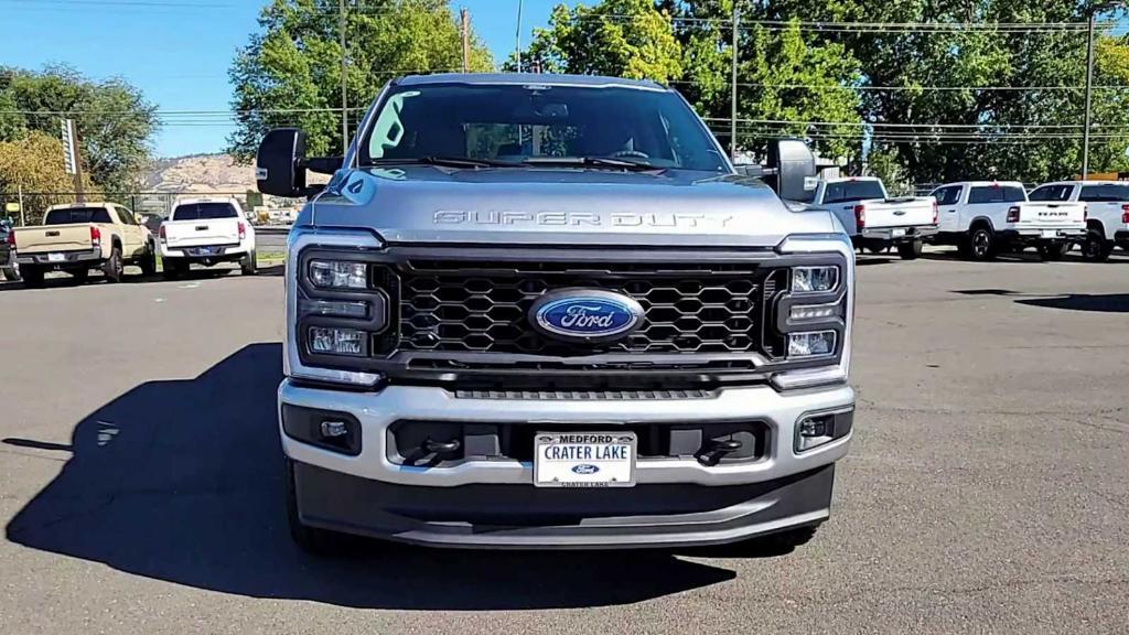 new 2024 Ford F-350 car, priced at $72,992