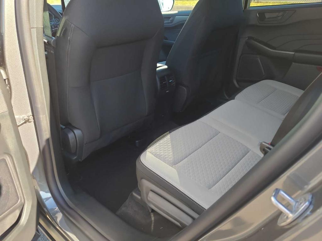 new 2025 Ford Escape car, priced at $30,699