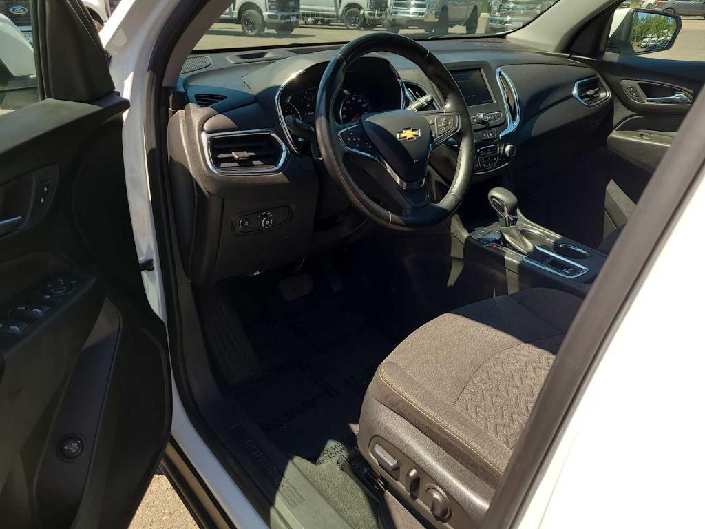 used 2024 Chevrolet Equinox car, priced at $25,140