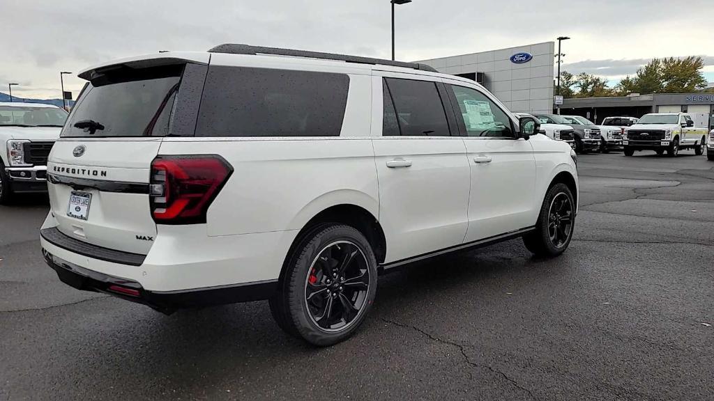 new 2024 Ford Expedition Max car, priced at $86,995