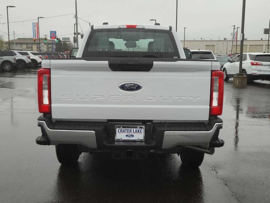 new 2024 Ford F-250 car, priced at $47,957