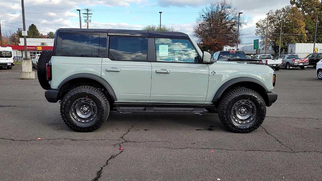 new 2024 Ford Bronco car, priced at $59,900