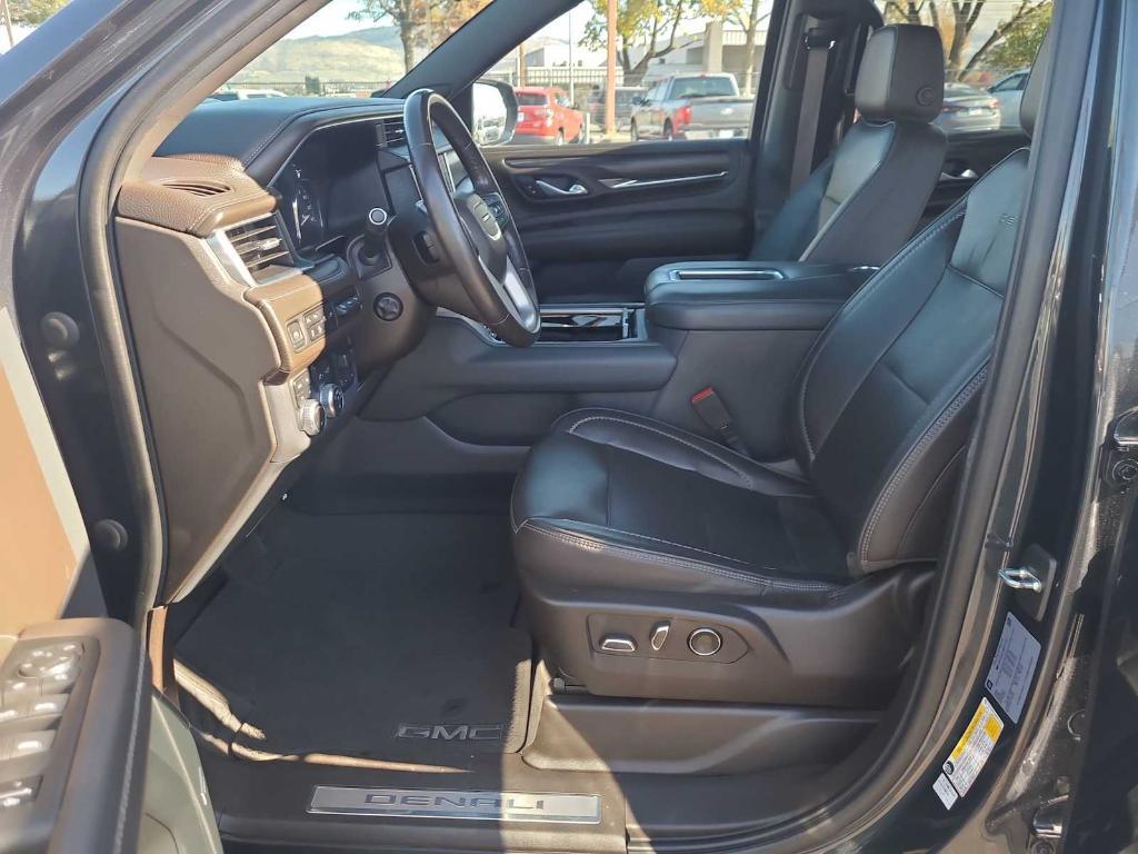 used 2021 GMC Yukon car, priced at $60,900