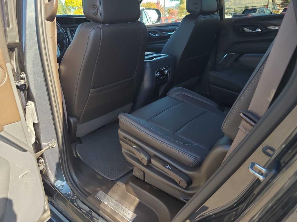 used 2021 GMC Yukon car, priced at $60,900