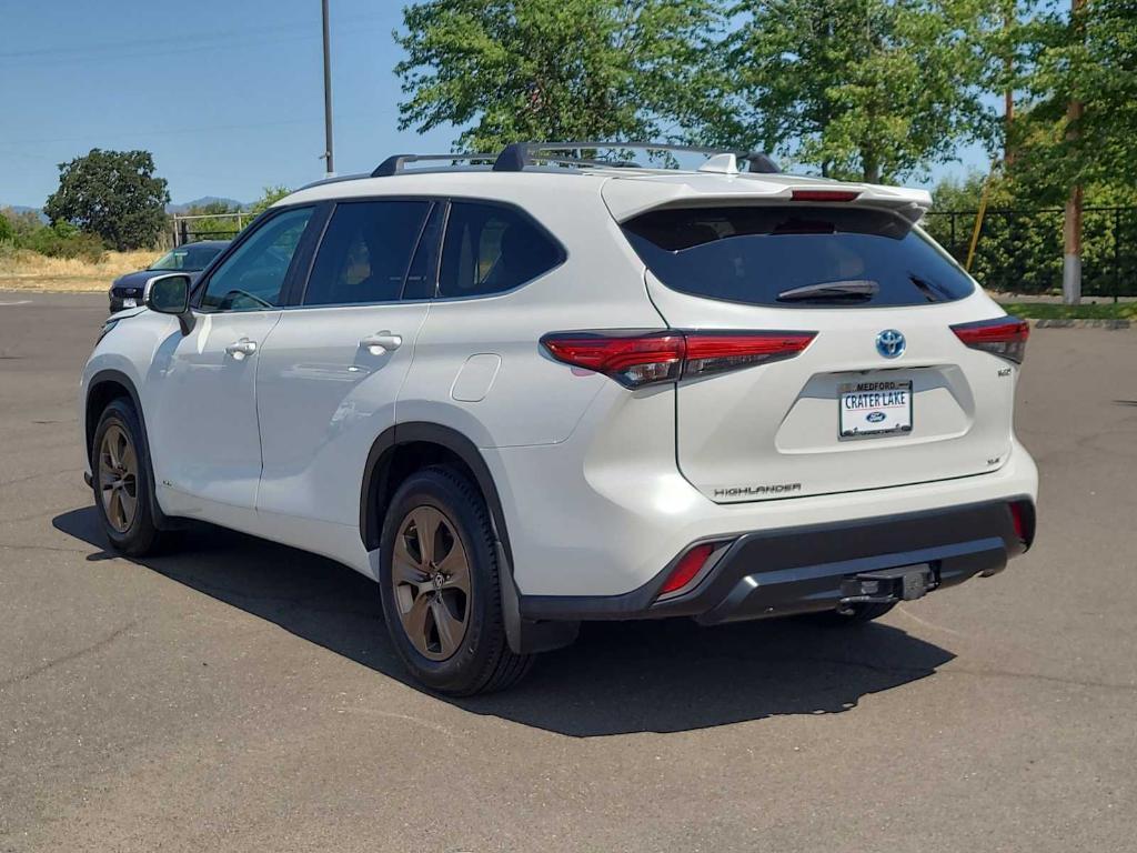 used 2023 Toyota Highlander Hybrid car, priced at $45,600