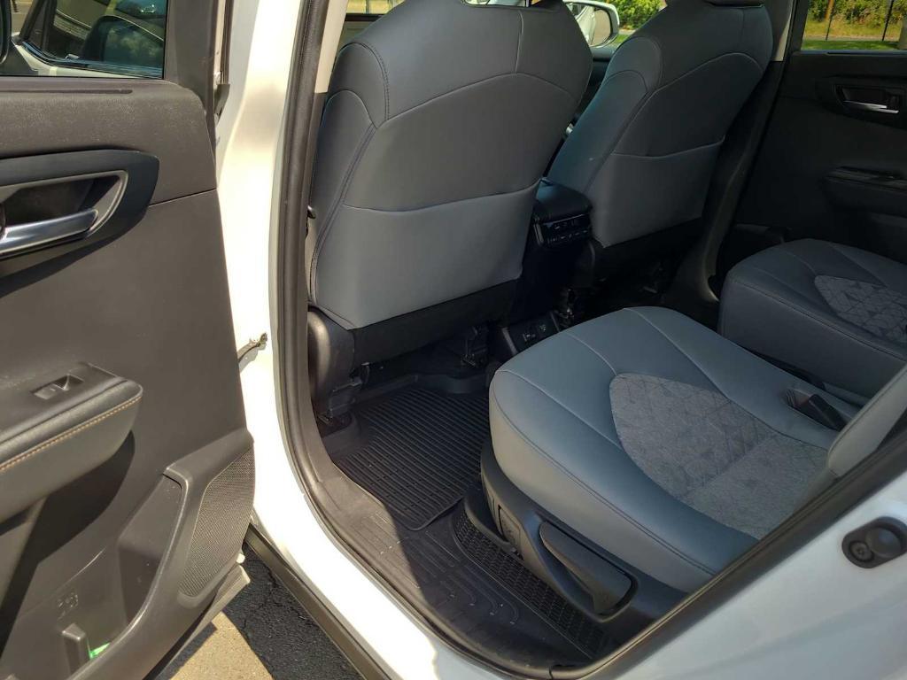 used 2023 Toyota Highlander Hybrid car, priced at $45,600