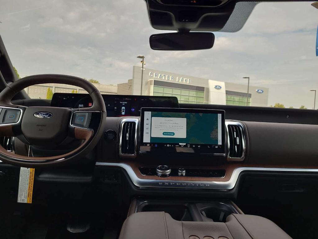 new 2025 Ford Expedition car, priced at $83,838