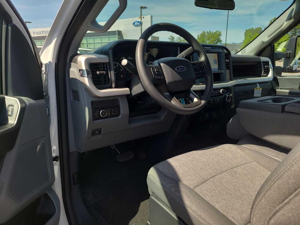 new 2025 Ford F-250 car, priced at $70,845