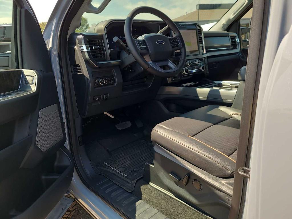 new 2025 Ford F-250 car, priced at $92,365
